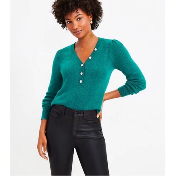 LOFT Sweaters - Loft Puff sleeved emerald green Henley jeweled sweater 🎄💚👑